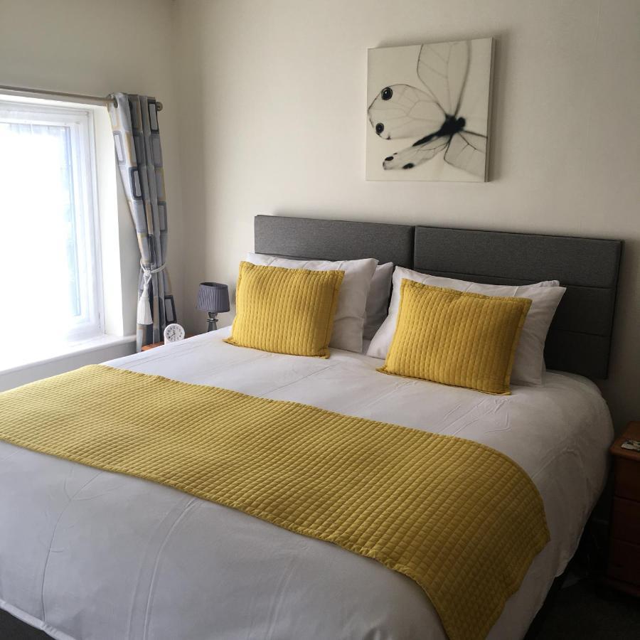 Spurwing Guest House ウェアラム エクステリア 写真